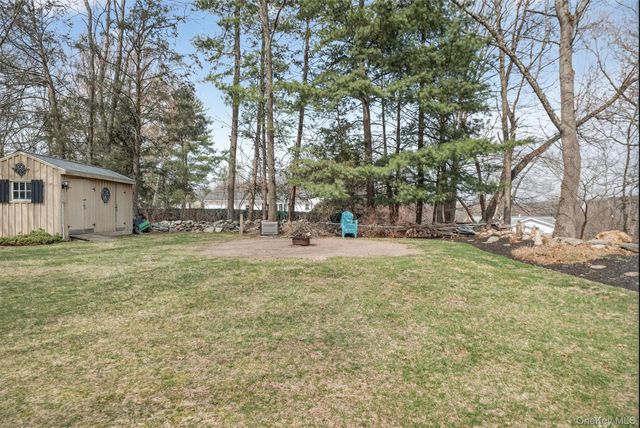 123 Foxwood Drive S, Newburgh, NY 12550