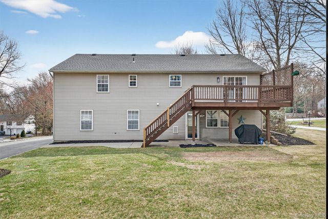 123 Foxwood Drive S, Newburgh, NY 12550