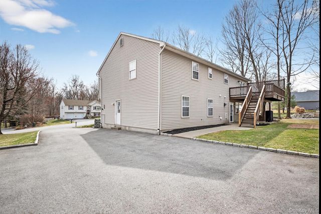 123 Foxwood Drive S, Newburgh, NY 12550