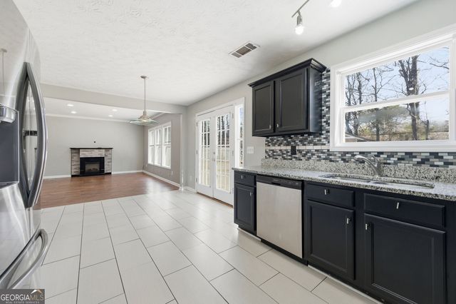 1241 Pine Acre Drive, Sugar Hill, GA 30518