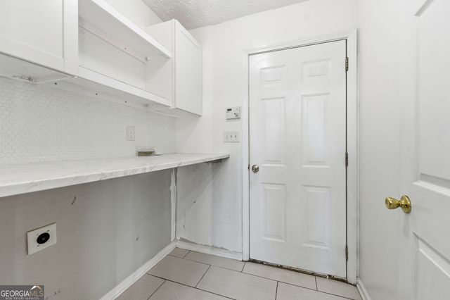 1241 Pine Acre Drive, Sugar Hill, GA 30518