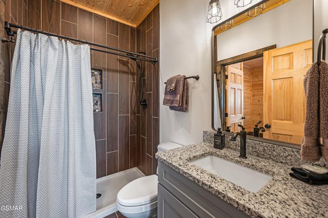 1874 Natures Lane, Sevierville, TN 37862