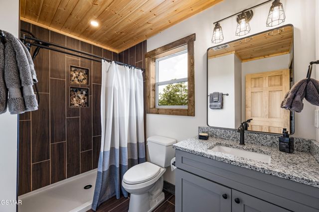 1874 Natures Lane, Sevierville, TN 37862