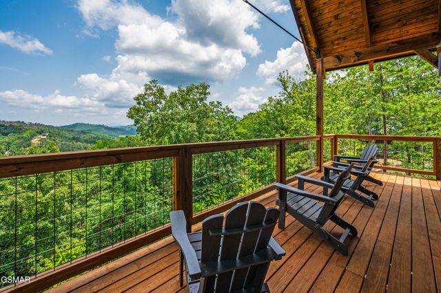 1874 Natures Lane, Sevierville, TN 37862