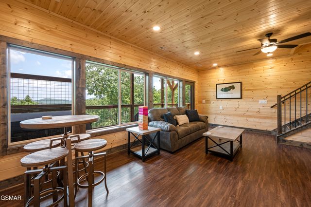 1874 Natures Lane, Sevierville, TN 37862