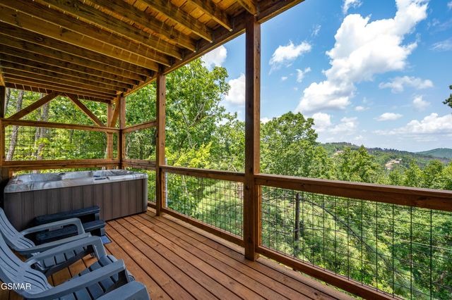 1874 Natures Lane, Sevierville, TN 37862