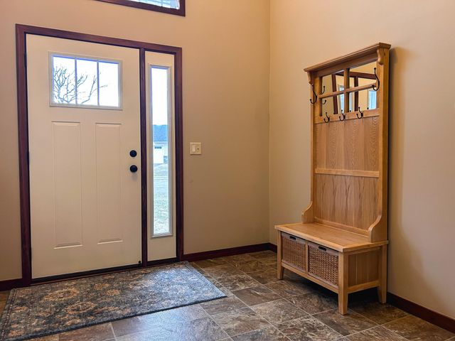 21215 Old Lake George Boulevard NW, Oak Grove, MN 55303
