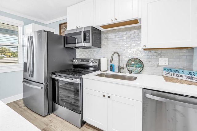 6892 GULF WINDS DRIVE 2, St Pete Beach, FL 33706