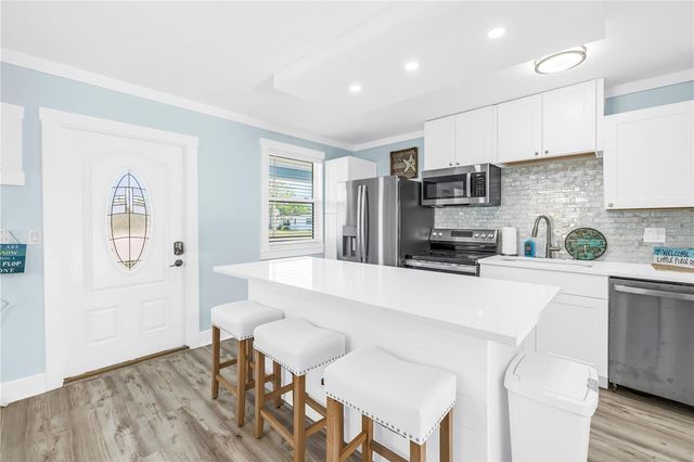 6892 GULF WINDS DRIVE 2, St Pete Beach, FL 33706