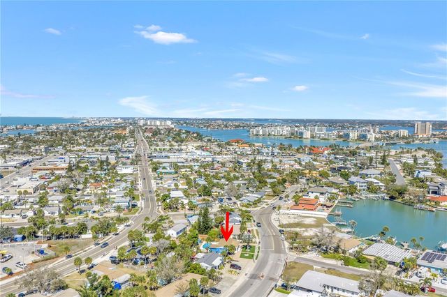 6892 GULF WINDS DRIVE 2, St Pete Beach, FL 33706