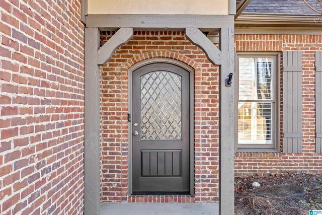 2359 ABBEYGLEN CIRCLE, Hoover, AL 35226