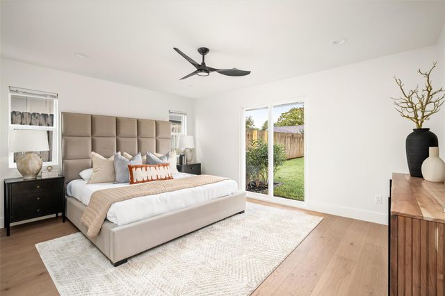 1004 Martin Street, Houston, TX 77018