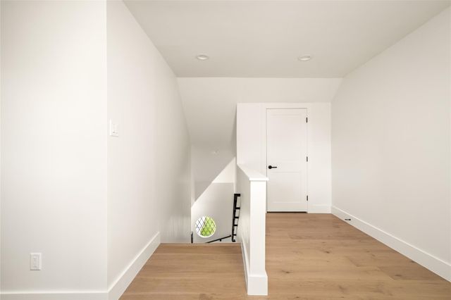 1004 Martin Street, Houston, TX 77018