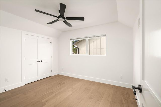 1004 Martin Street, Houston, TX 77018