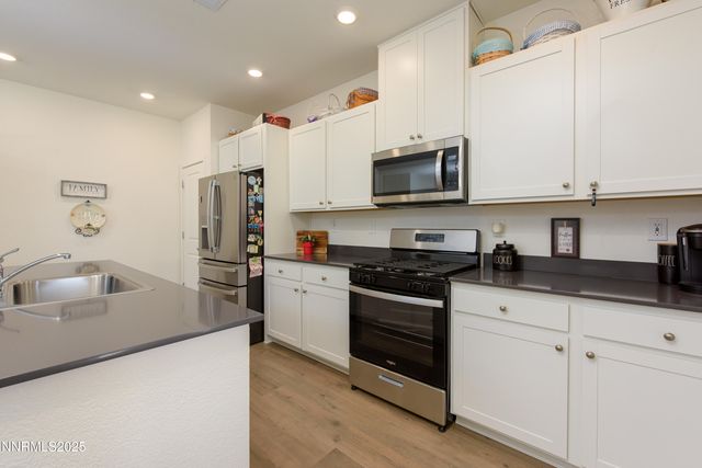 856 Schell Crk Drive, Dayton, NV 89403