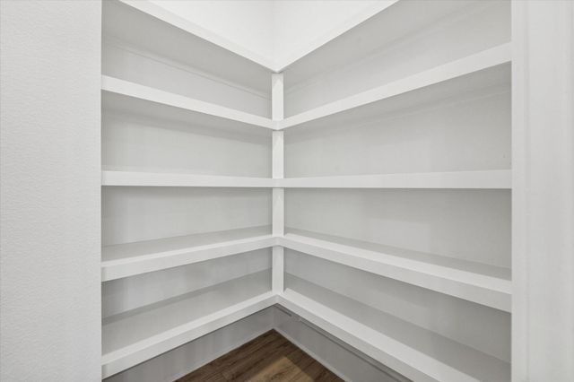 5621 Azores, Houston, TX 77091