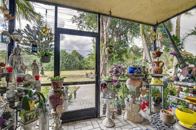 450 NW 20th Street 1140, Boca Raton, FL 33431