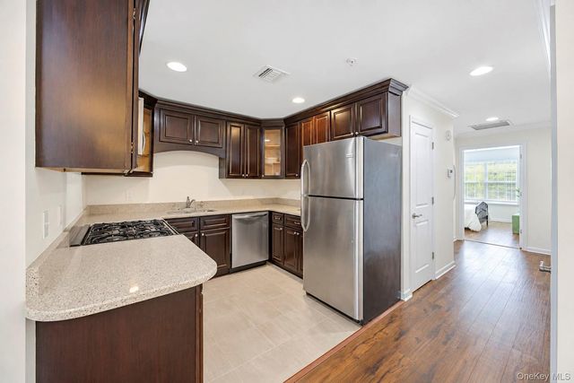106 Weatherby Lane, Central Islip, NY 11722