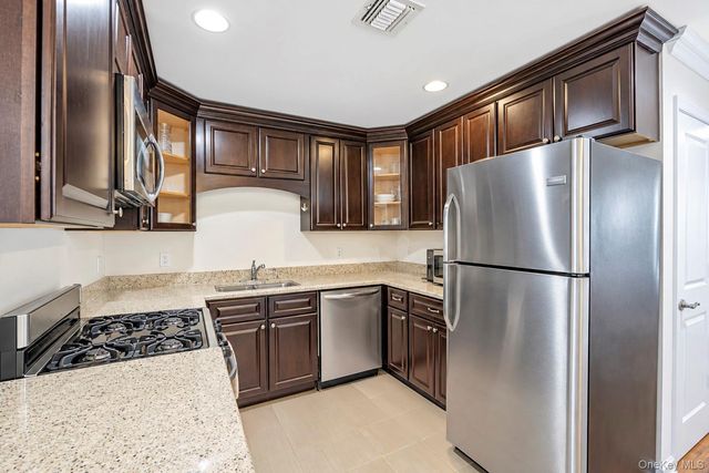 106 Weatherby Lane, Central Islip, NY 11722