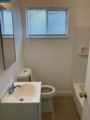422 C Street, Richmond, CA 94801