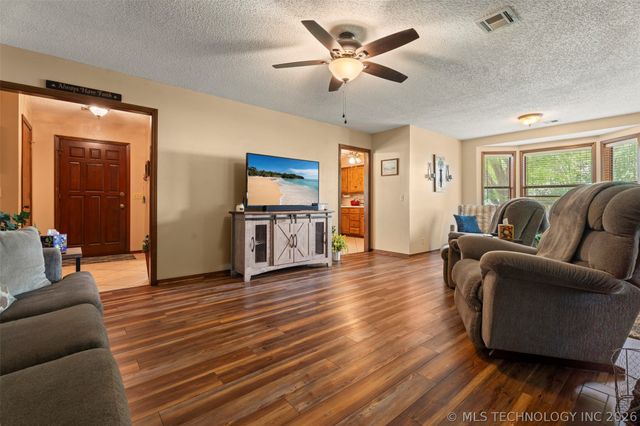 1546 E North Ridge, Vinita, OK 74301