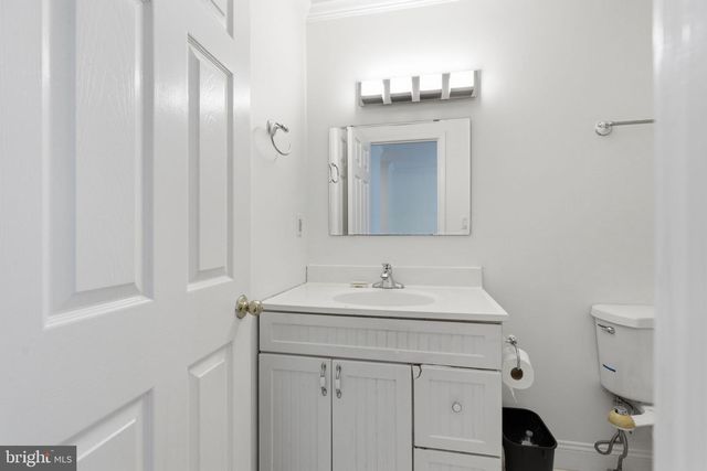 904 MILESTONE DR, Silver Spring, MD 20904