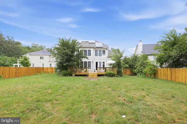 904 MILESTONE DR, Silver Spring, MD 20904