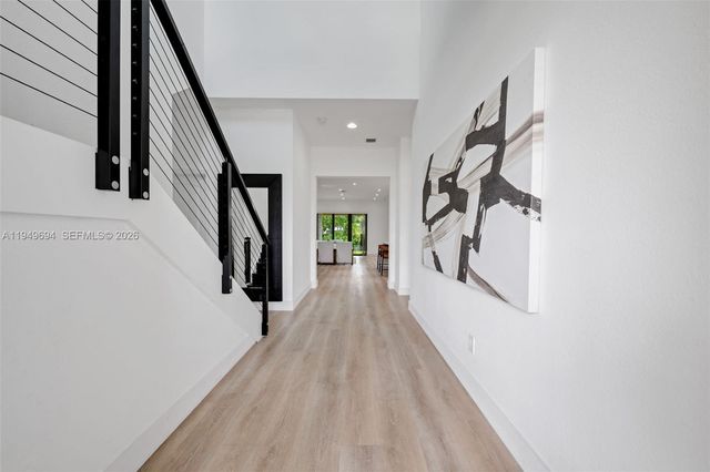 4806 Conifer Ct, Green Acres, FL 33463