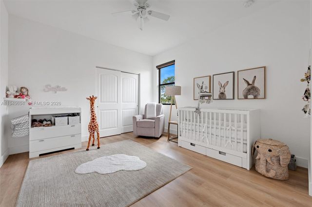 4806 Conifer Ct, Green Acres, FL 33463