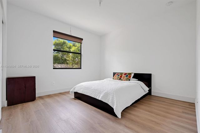 4806 Conifer Ct, Green Acres, FL 33463