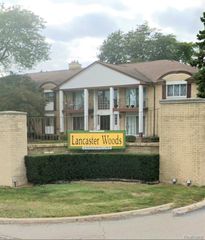 29304 Gloede Drive, Warren, MI 48088