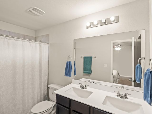 574 W Nautical LOOP, Kyle, TX 78640