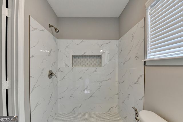 380 Pine Hill Place, Norcross, GA 30093