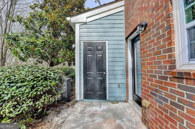 380 Pine Hill Place, Norcross, GA 30093