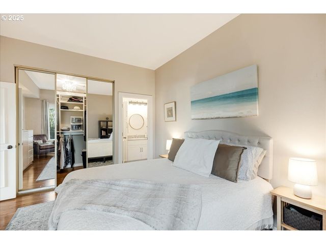 724 Nw WESTOVER Cir, Portland, OR 97210