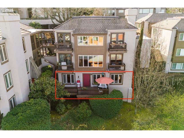 724 Nw WESTOVER Cir, Portland, OR 97210