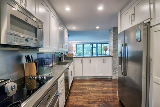 2735 Polo Island Drive K102, Wellington, FL 33414