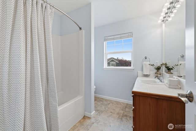 6508 E Crest View Loop SE, Snoqualmie, WA 98065