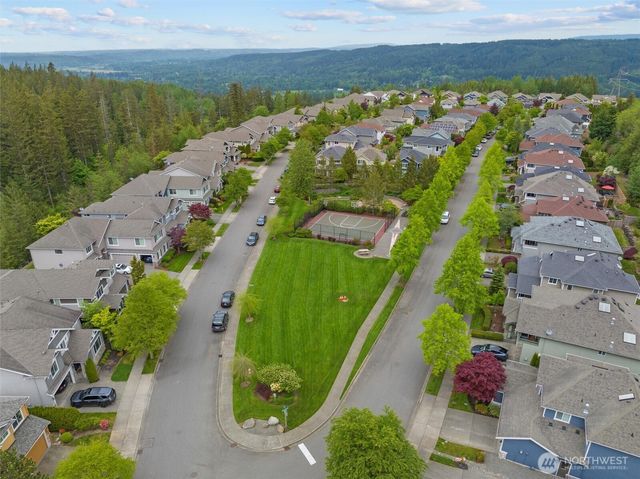 6508 E Crest View Loop SE, Snoqualmie, WA 98065