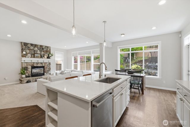 6508 E Crest View Loop SE, Snoqualmie, WA 98065