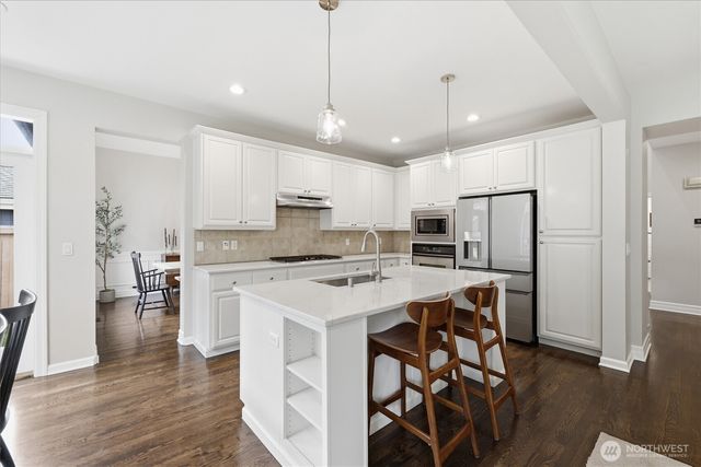 6508 E Crest View Loop SE, Snoqualmie, WA 98065