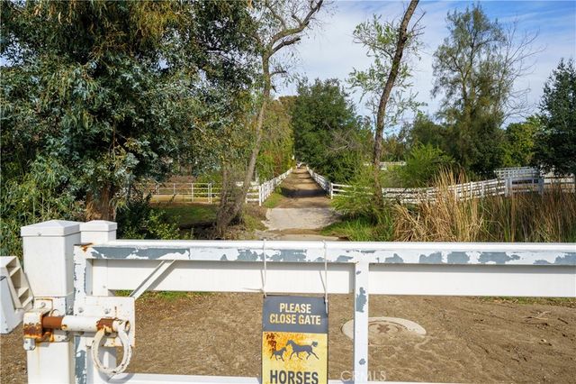 7318 E Cambria, Orange, CA 92869