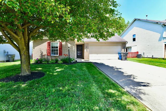 5644 Wood Hollow Drive, Indianapolis, IN 46239