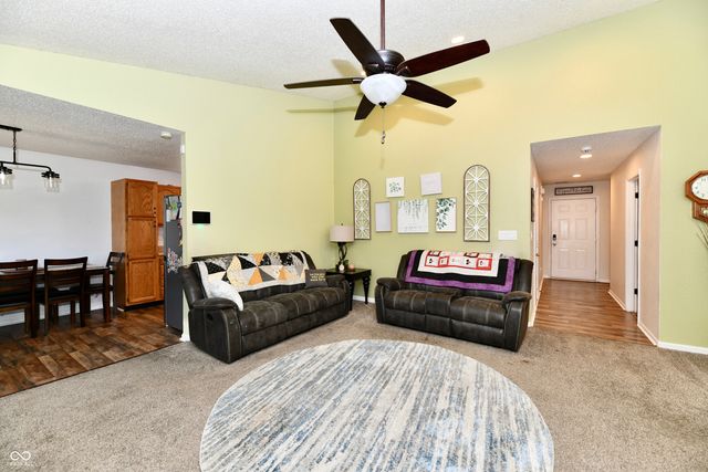 5644 Wood Hollow Drive, Indianapolis, IN 46239