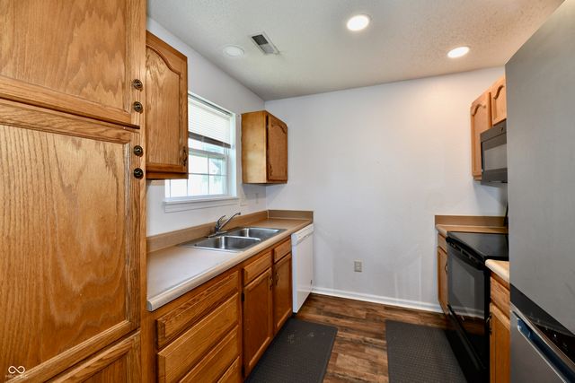 5644 Wood Hollow Drive, Indianapolis, IN 46239
