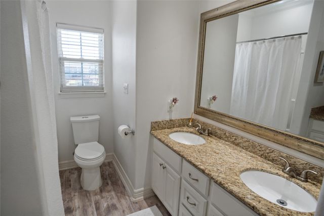 871 Townsend, Crystal Beach, TX 77650