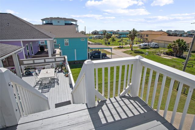 871 Townsend, Crystal Beach, TX 77650