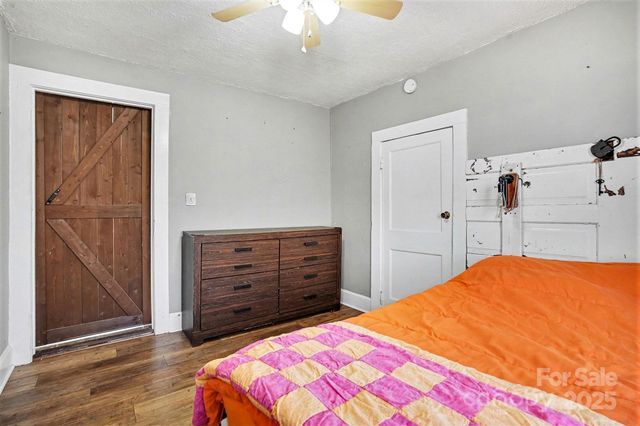 409 S Maple Street, Dallas, NC 28034