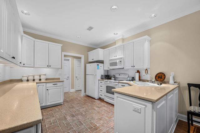 123 MAGNOLIA GLEN CIRCLE, Manchester, TN 37355