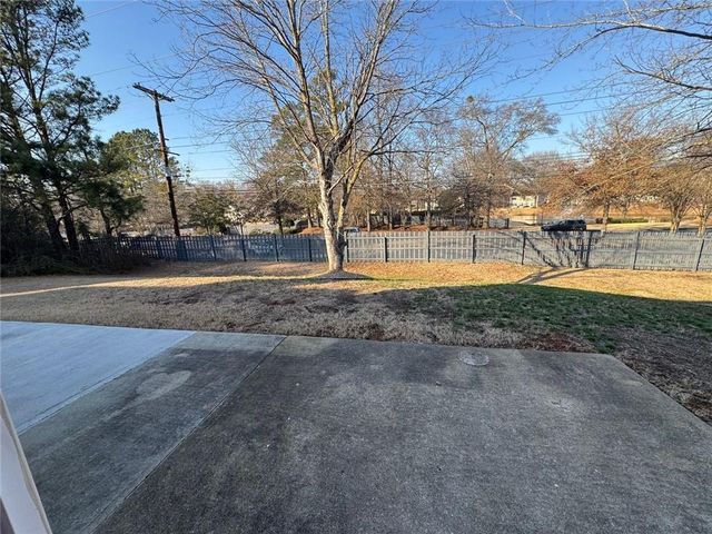 3226 Henford NE Court, Marietta, GA 30066